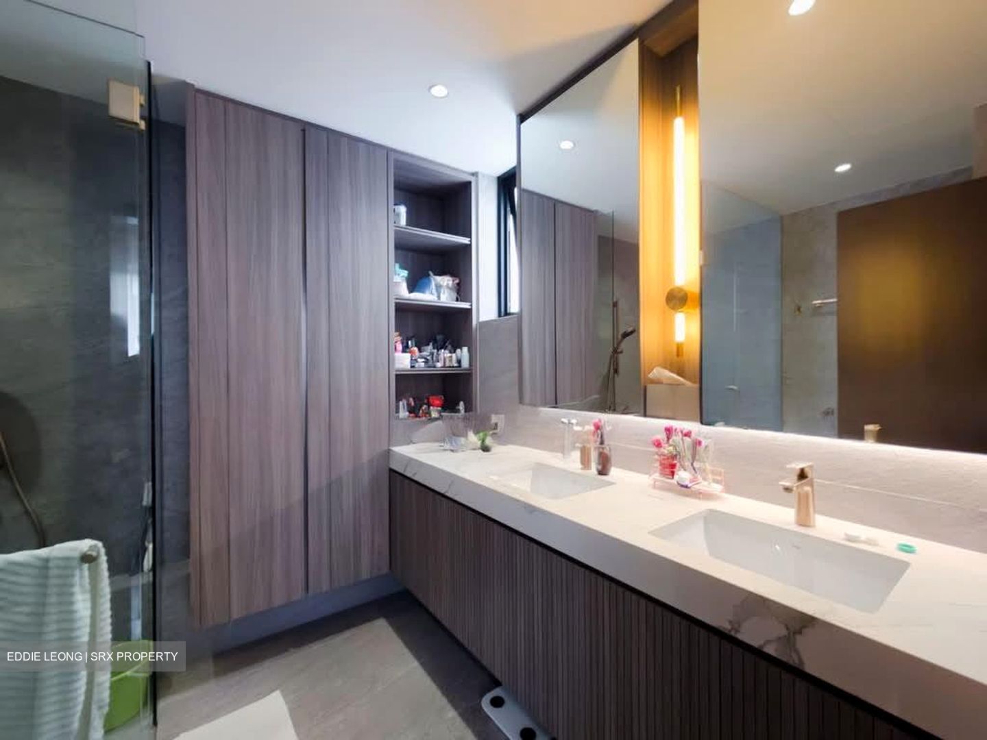 Luxus Hills (ph 7) (D28), Terrace #603982451